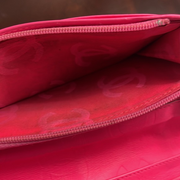 Chanel wallet and dust bag - Picture 9 of 9